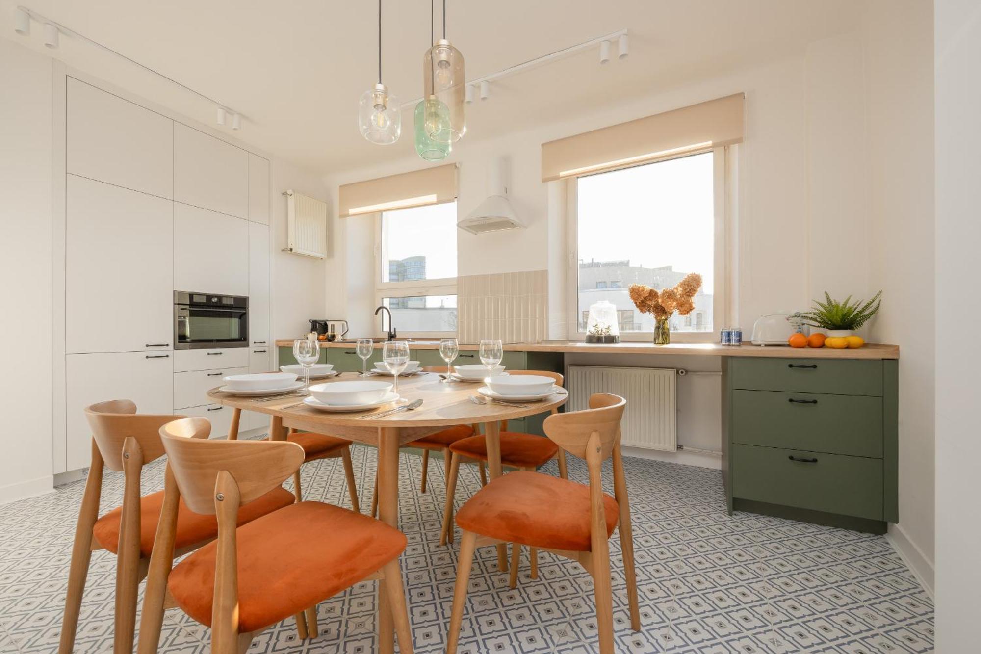 For 6 People Near Royal Baths Park By Renters Prestige Apartment Warschau
